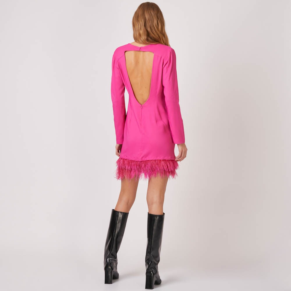Vestido Reto Com Plumas Omma