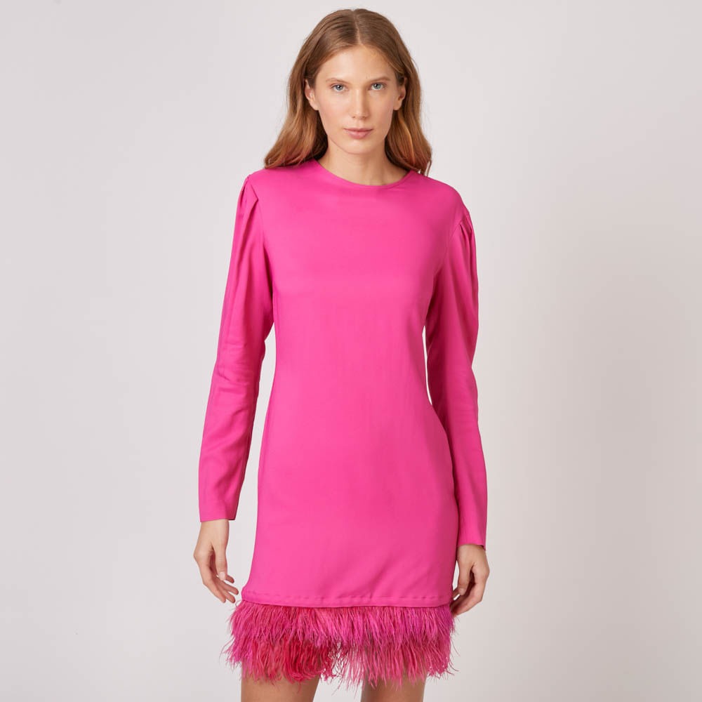 Vestido Reto Com Plumas Omma
