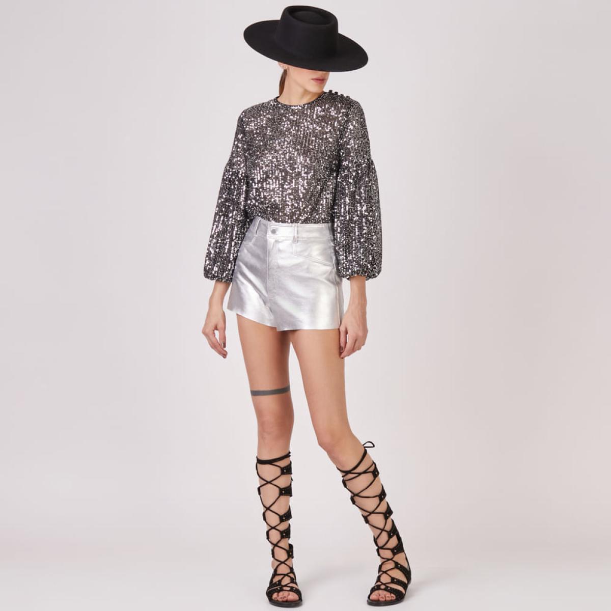 Hotpants Couro Metalizado Stretch Vivian Hotpants Couro Metalizado Stretch Vivian