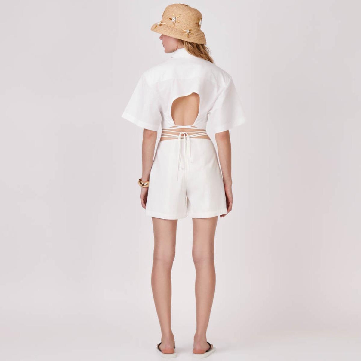 Shorts Curto Omma
