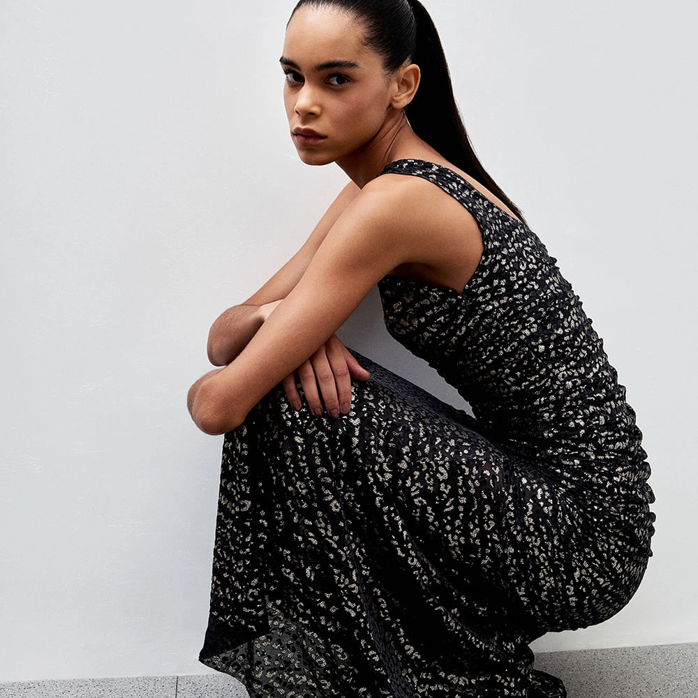 Vestido Tule Savage Safira