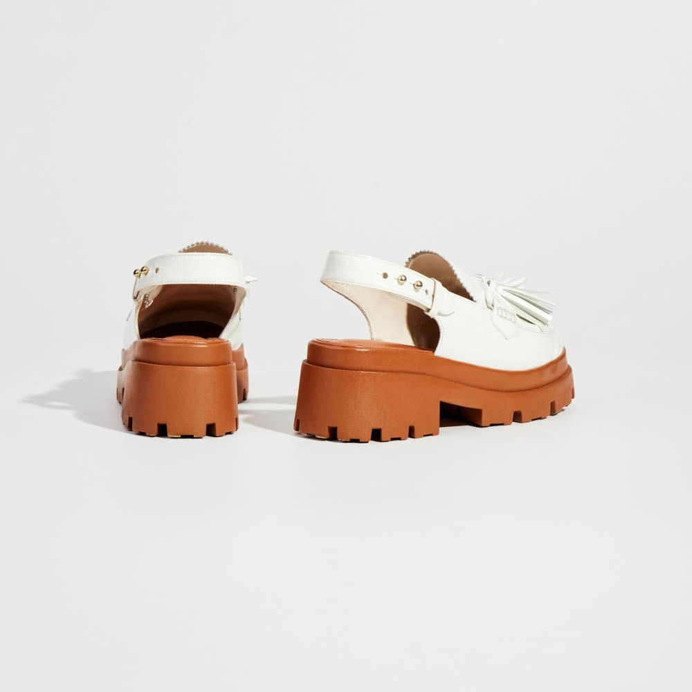 Loafer Couro Metal Gaby