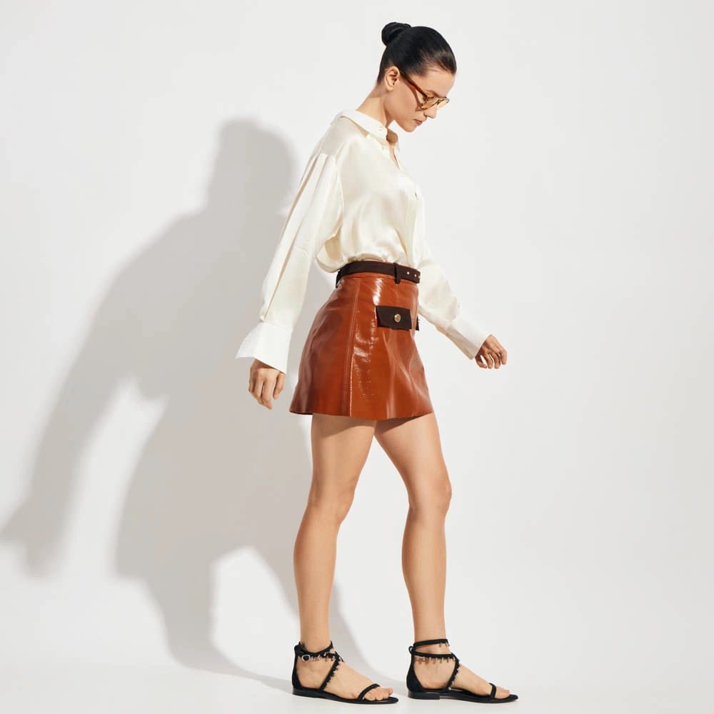 Saia Shorts Couro Cora