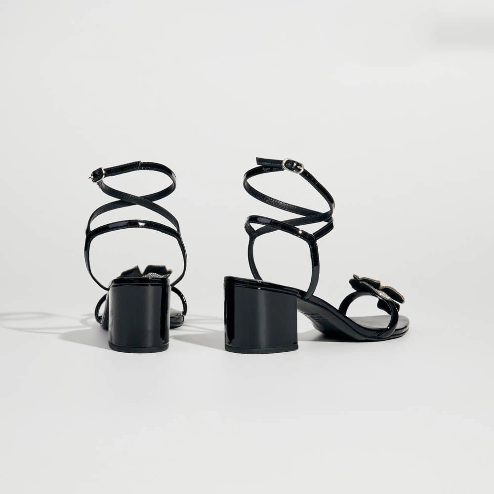 Sandália Couro Metal Abby