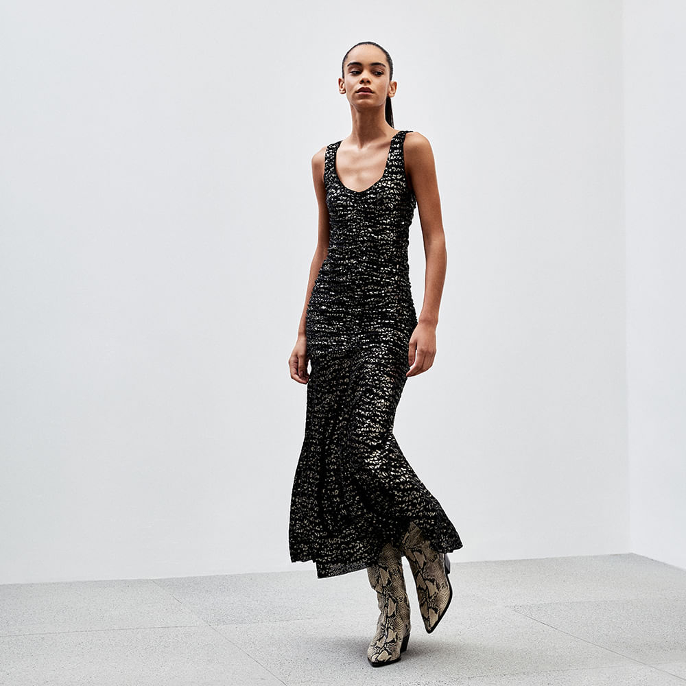 Vestido Tule Savage Safira