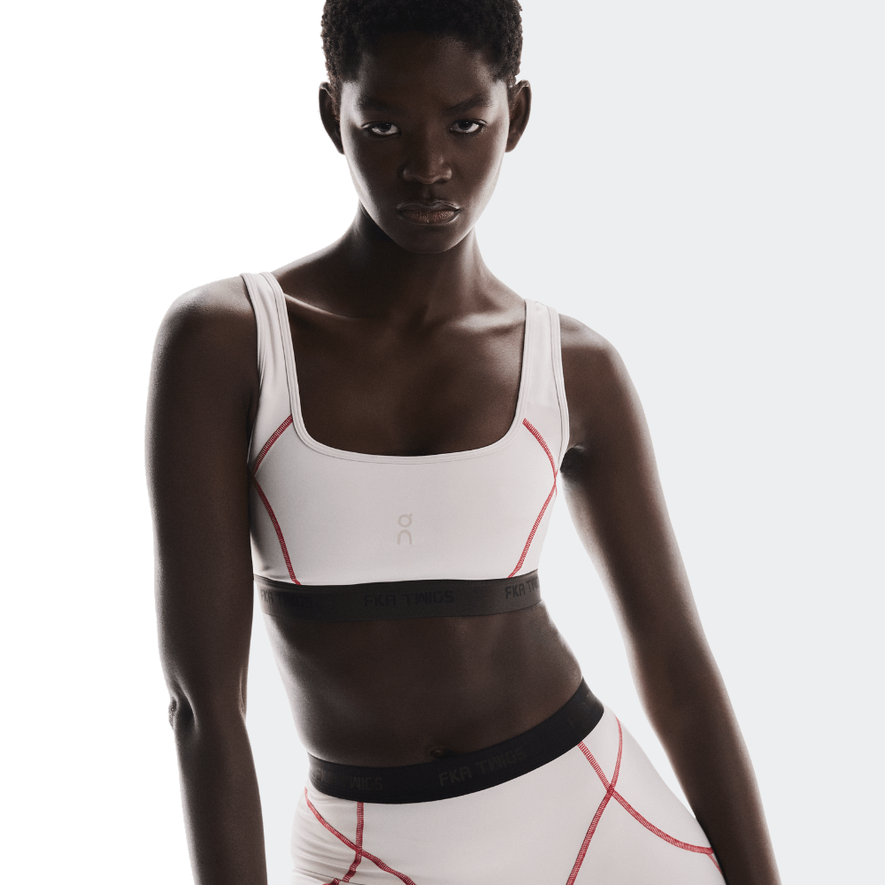 Top Studio Bra On x Fka Twigs