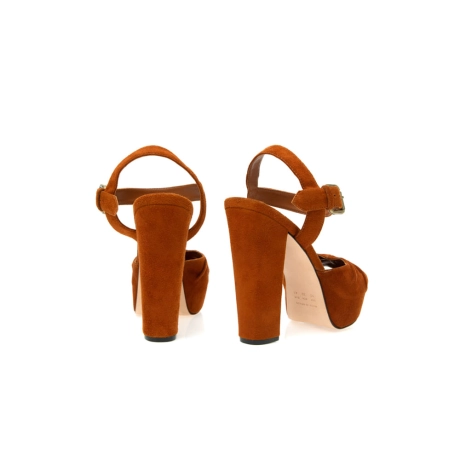 Sandália Camurça Val