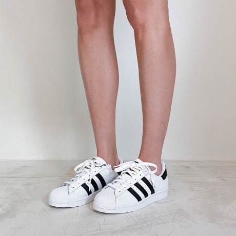 Tênis Superstar Adidas