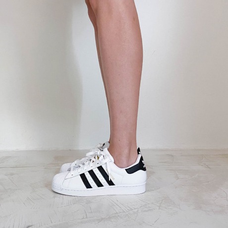 Tênis Superstar Adidas