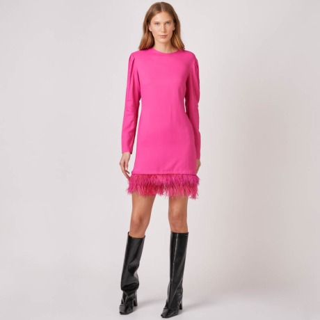 Vestido Reto Com Plumas Omma