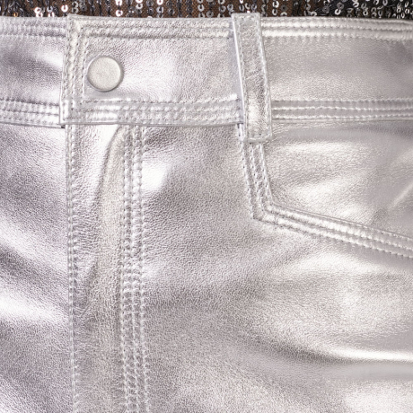 Hotpants Couro Metalizado Stretch Vivian Hotpants Couro Metalizado Stretch Vivian