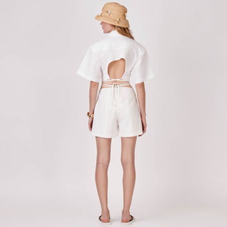 Shorts Curto Omma