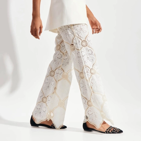 Calça Bordado Sand May