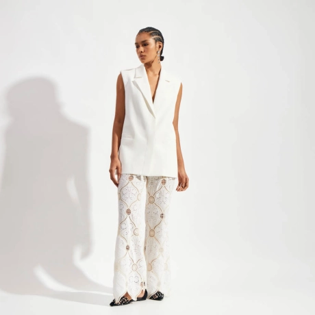 Calça Bordado Sand May