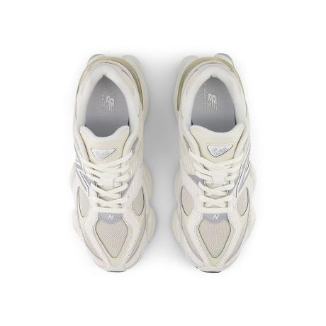 Tênis New Balance 9060