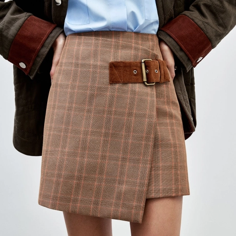 Saia Alfaiataria Dama Claire