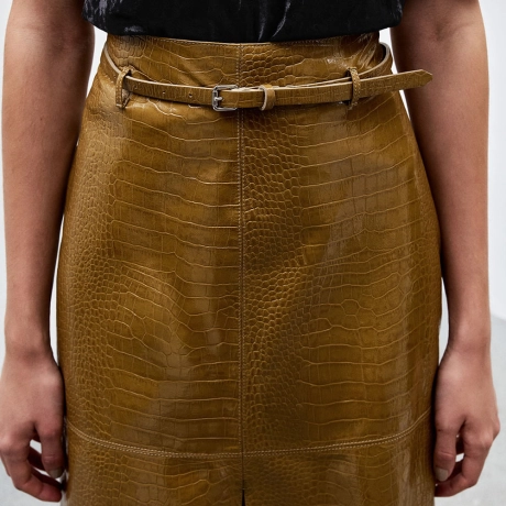 Saia Couro Croco Verena