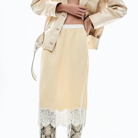 Saia Crepe Lingerie Megan