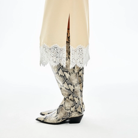 Saia Crepe Lingerie Megan