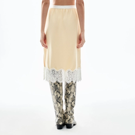 Saia Crepe Lingerie Megan