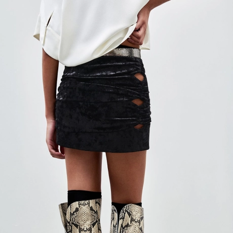 Saia Veludo Stains Tabata