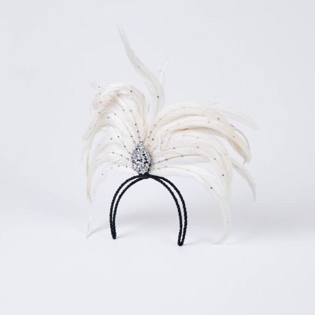 Tiara Penas e Brilho Off White Ramon Cabeças