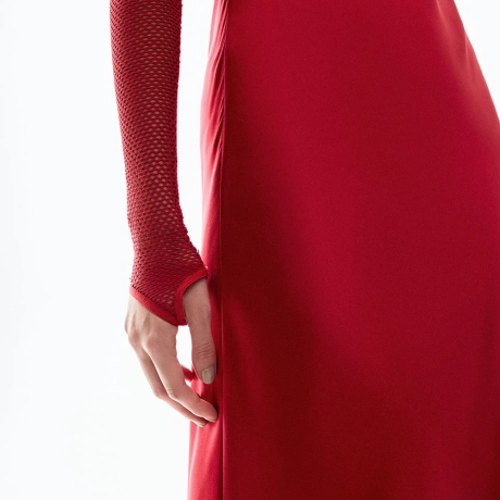 Vestido Cetim Heavy Isla