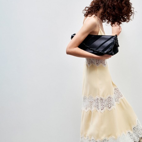 Vestido Crepe Lingerie Malu