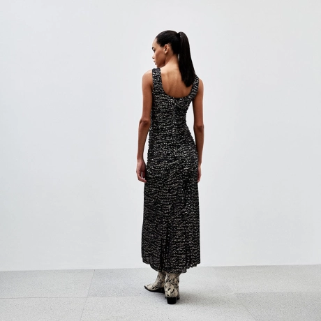 Vestido Tule Savage Safira