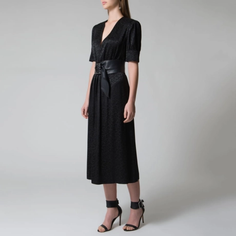 Vestido Crepe Jacquard Nivea