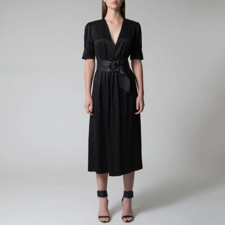 Vestido Crepe Jacquard Nivea